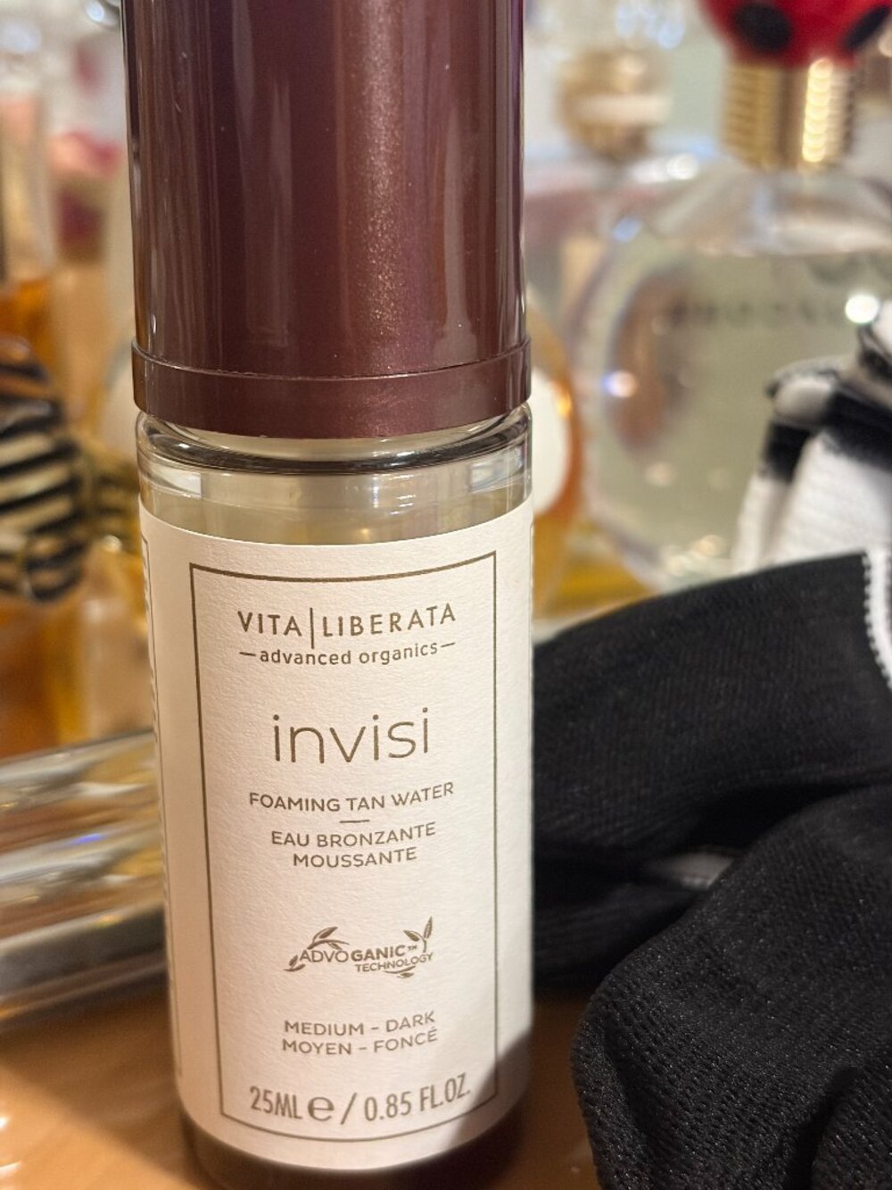 INVISI FOAMING TAN WATER WITH GLOVES